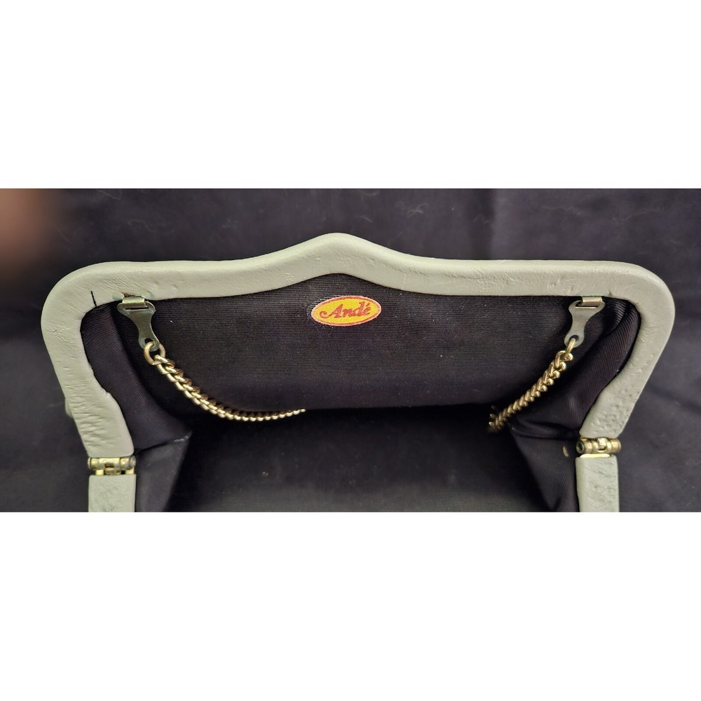 Vintage 1950s dove Gray ANDE Clutch Handbag With Gold Convertible Gold Chain - Picture 2 of 4